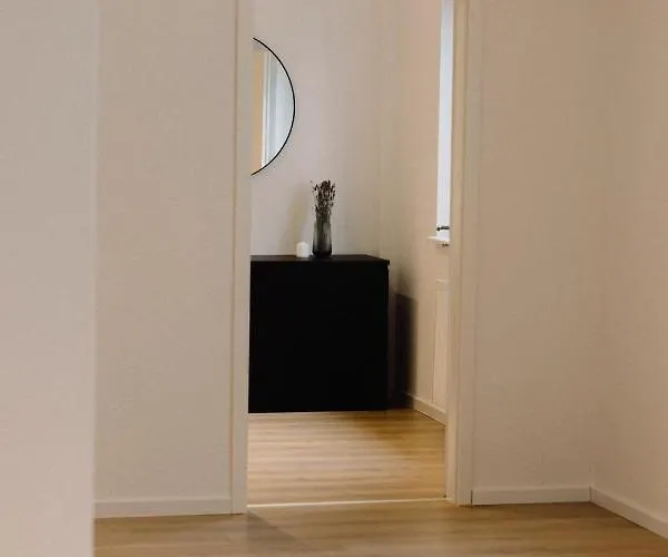 130m² Im Zentrum + Terrasse Apartment